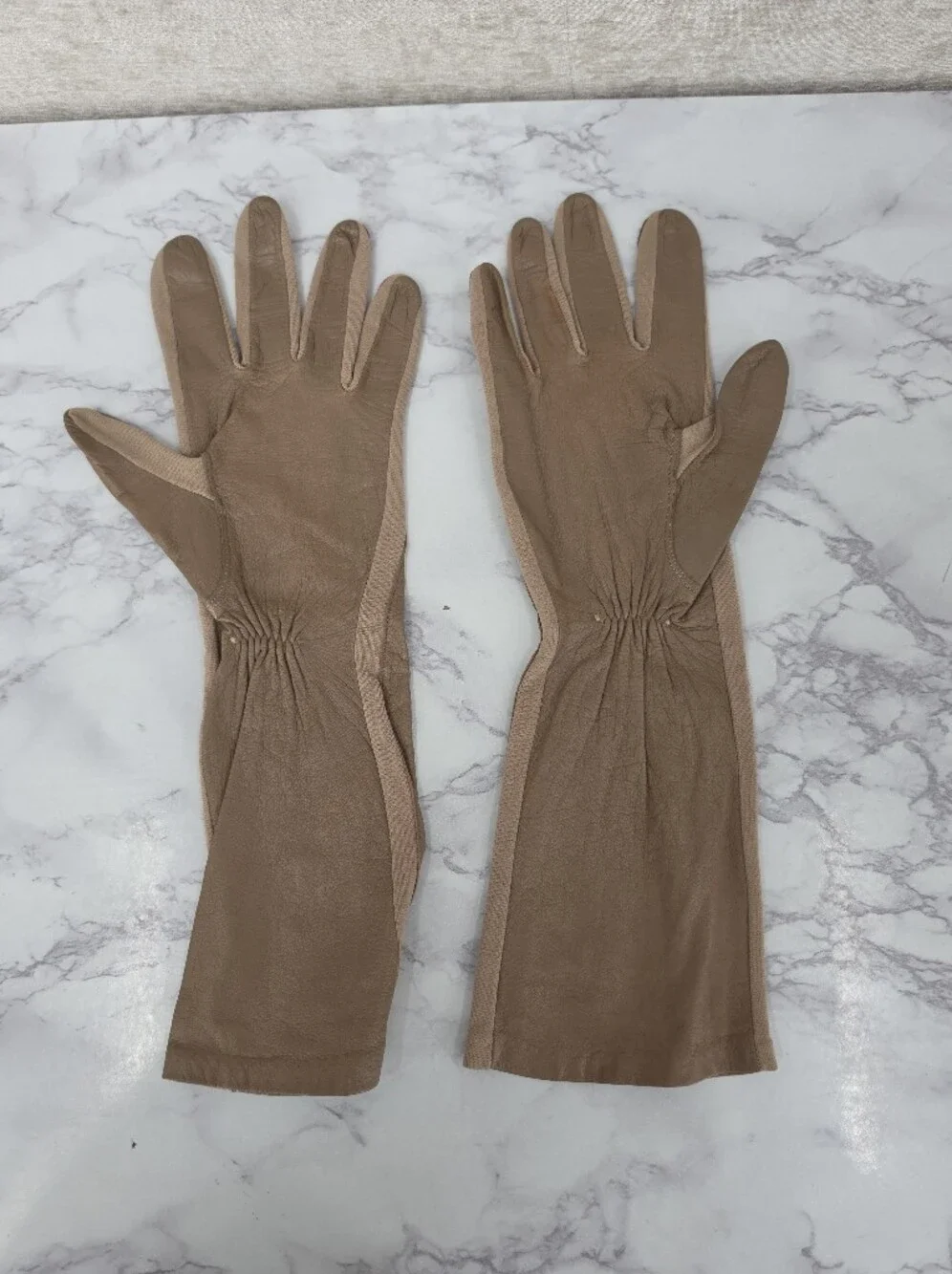Vintage Fownes Long Taupe Leather Gloves